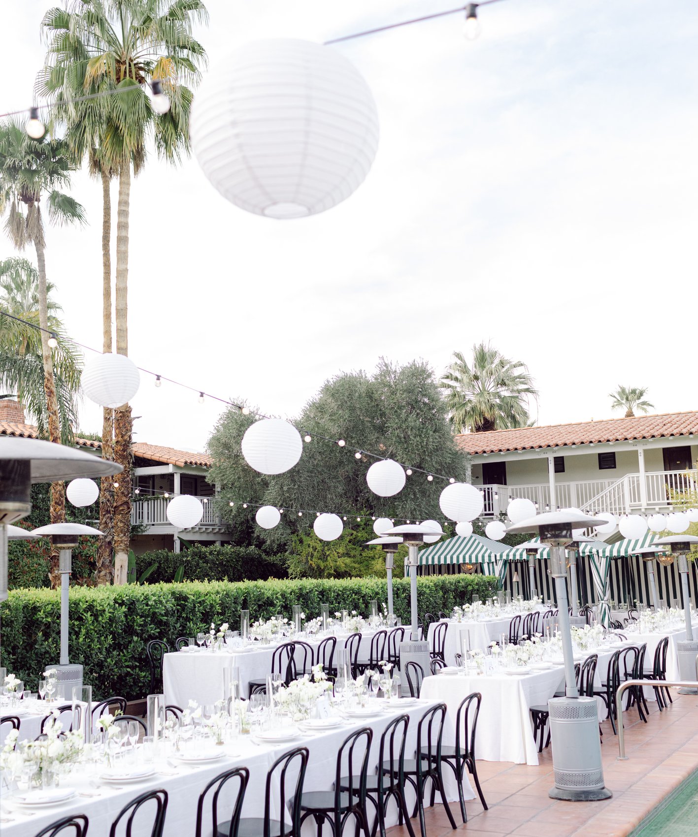 Gabi+Matt_2022_ColonyPalms_0305
