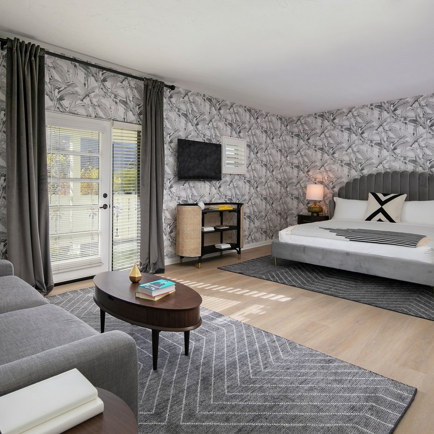 Junior Room Suite